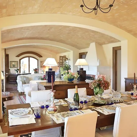 别墅 San Quirico Sleeps 8 Pool Wifi Viceno